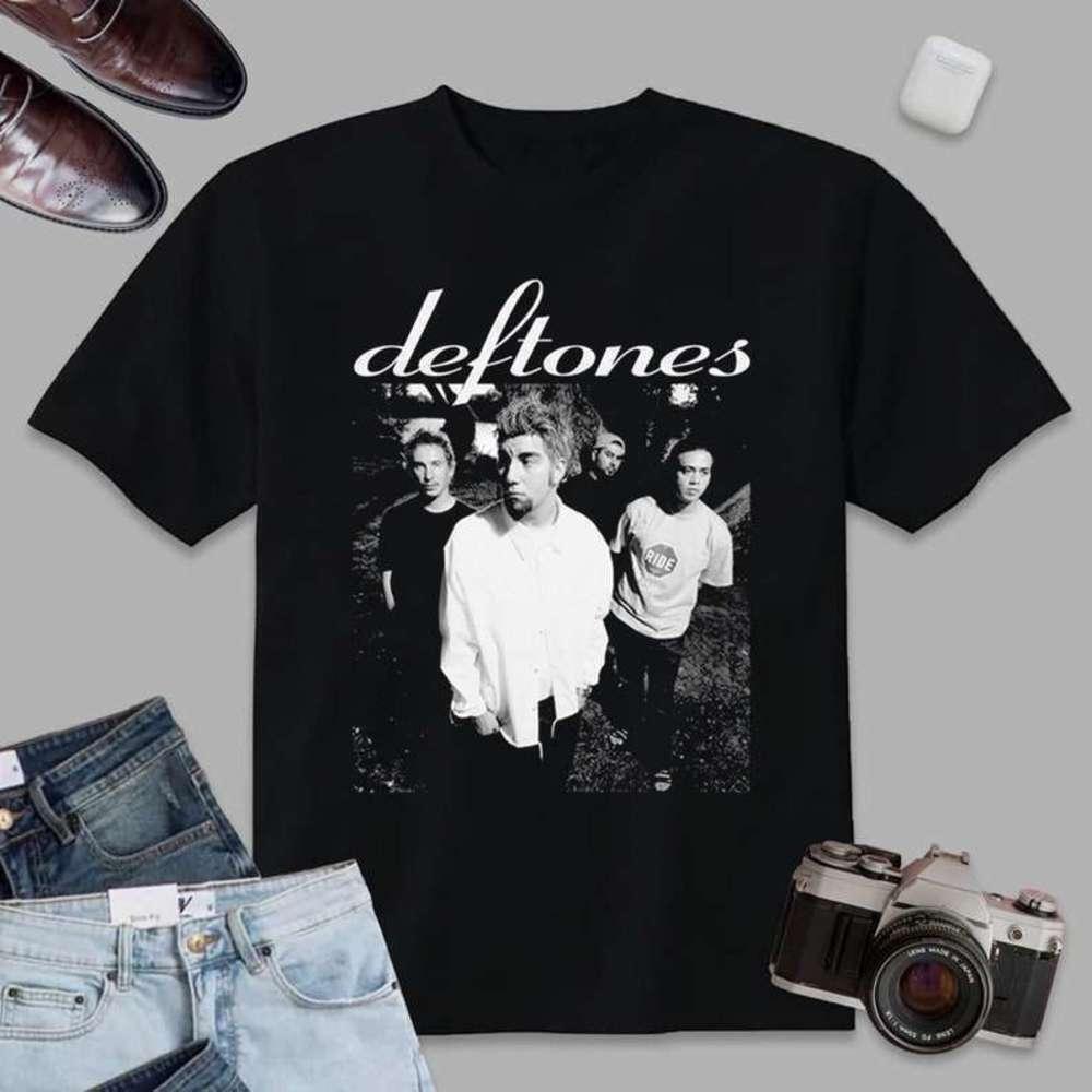 Deftones Alternative Metal Band Retro Music Fan Graphic Unisex T-Shirt